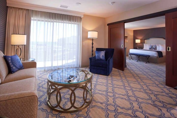 Room 46 of 73