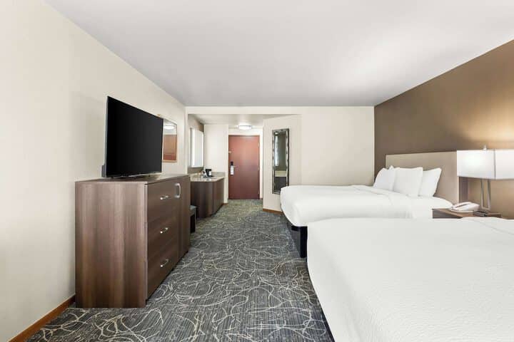 Room 19 of 54