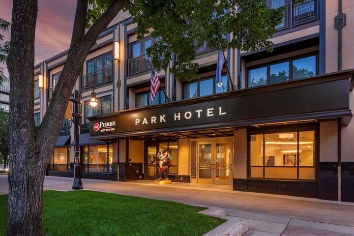 Hotel 71 of 73