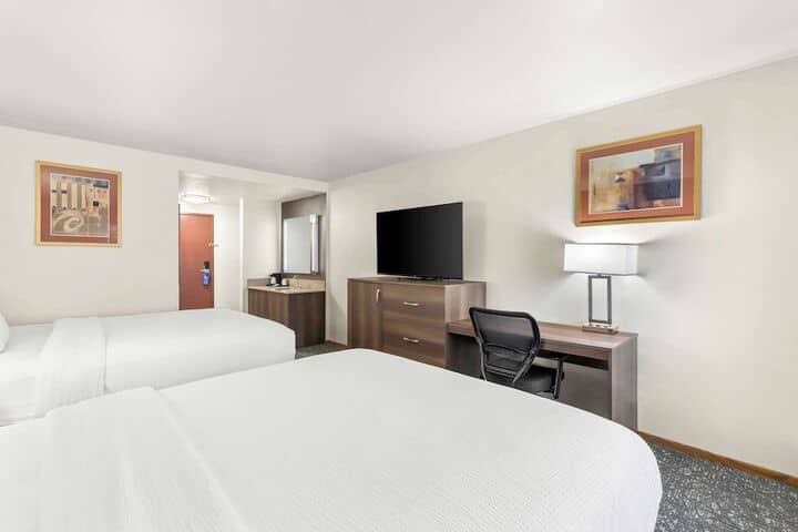 Room 26 of 54